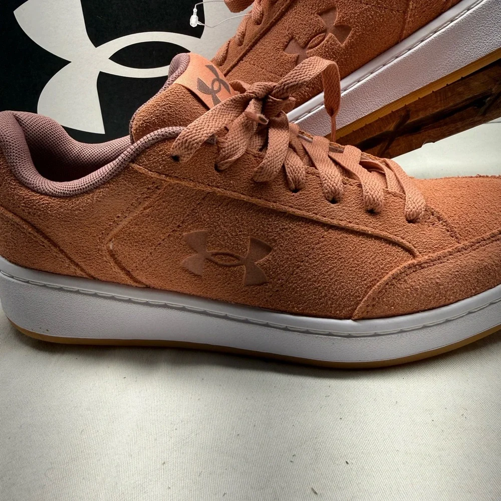 Under Armour Official Suede Women’s Sneakers Size 8.5 Pink/Rose 3028636-600 New